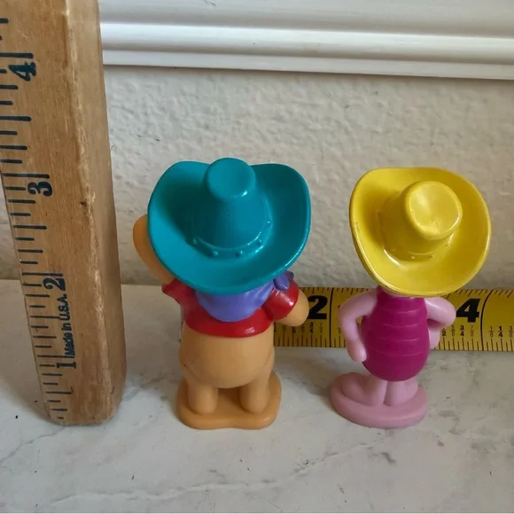 Cowboy VTG Winnie the Pooh and Piglet Toy Set - Picture 2 of 2